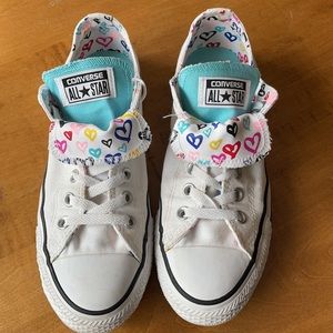 Women’s Converse heart print sneakers